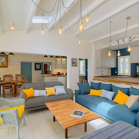 Вилла Charmante Location Sous Les Pins, Proche De La Plage Ла-Куард-сюр-Мер